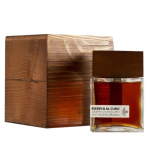 Mazzetti Grappa Riserva al Cubo 2017 Di Moscato 50cl (Gift Box)