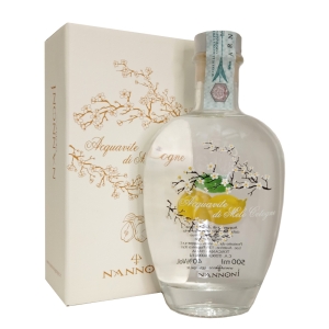 nannoni acquavite di mele cotogne gift box 50cl-enoteca san lorenzo riccione